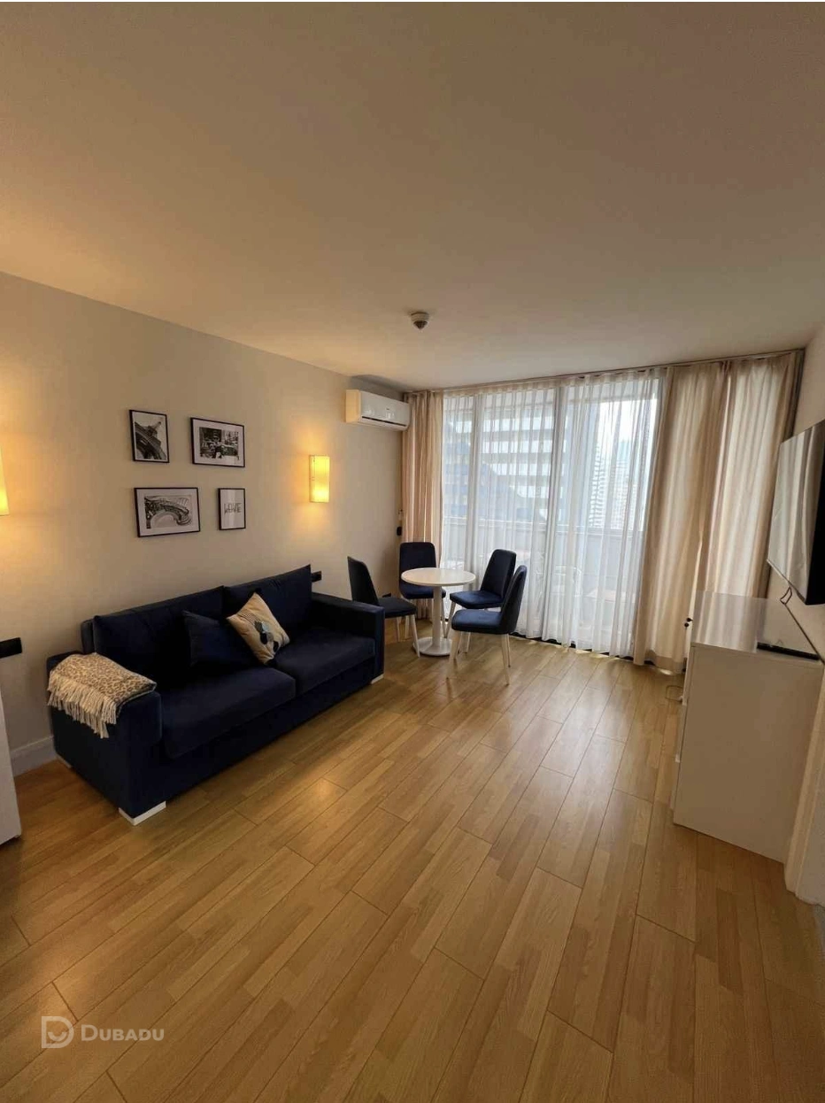 3-ოთახიანი ბინა, 21 m²